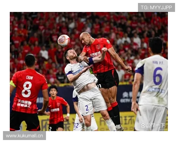 多特赛季后期状态下滑,对球队争冠形势与稳定性形成阶段性考验。 多特赛季后期状态下滑,对球队争冠形势与稳定性形成阶段性考验。