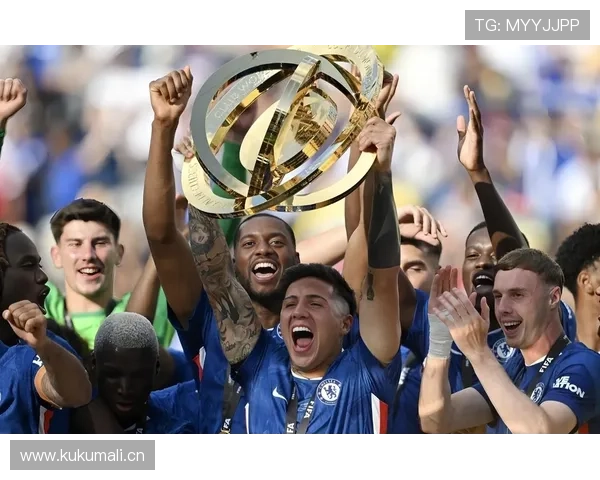 德布劳内早期生涯解析：切尔西失败经历如何重塑职业轨迹