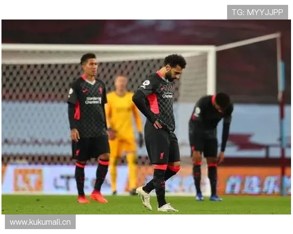 安赫尔·迪马利亚：英超高开低走的单赛季表现解析