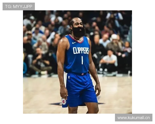 哈登的鞋子比我一个月工资还贵，这生活谁顶得住啊？